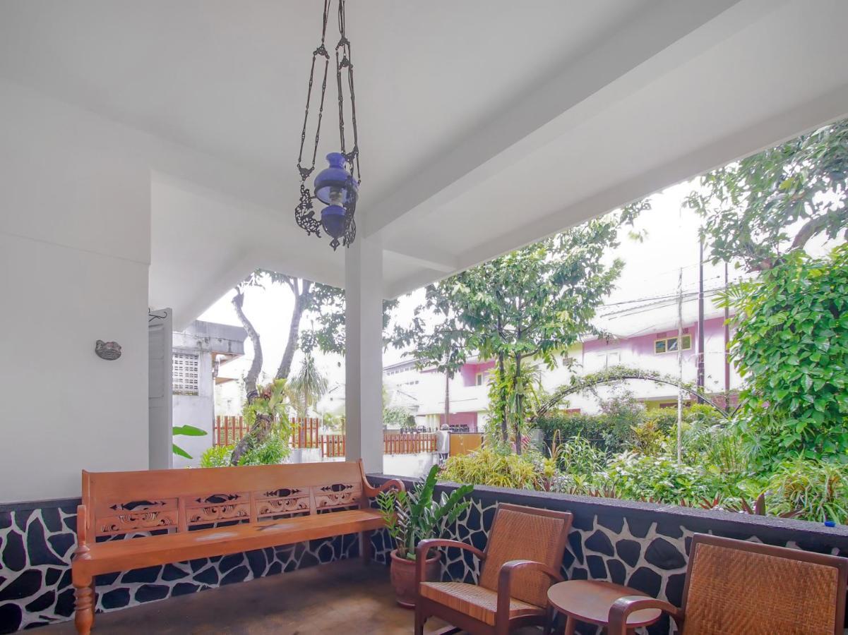 Hotel Oyo 3371 Omah Saras Family Malang Zewnętrze zdjęcie